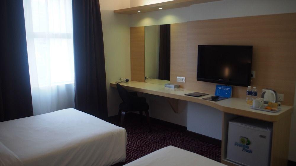 Prescott Hotel Kuala Lumpur Medan Tuanku Екстер'єр фото
