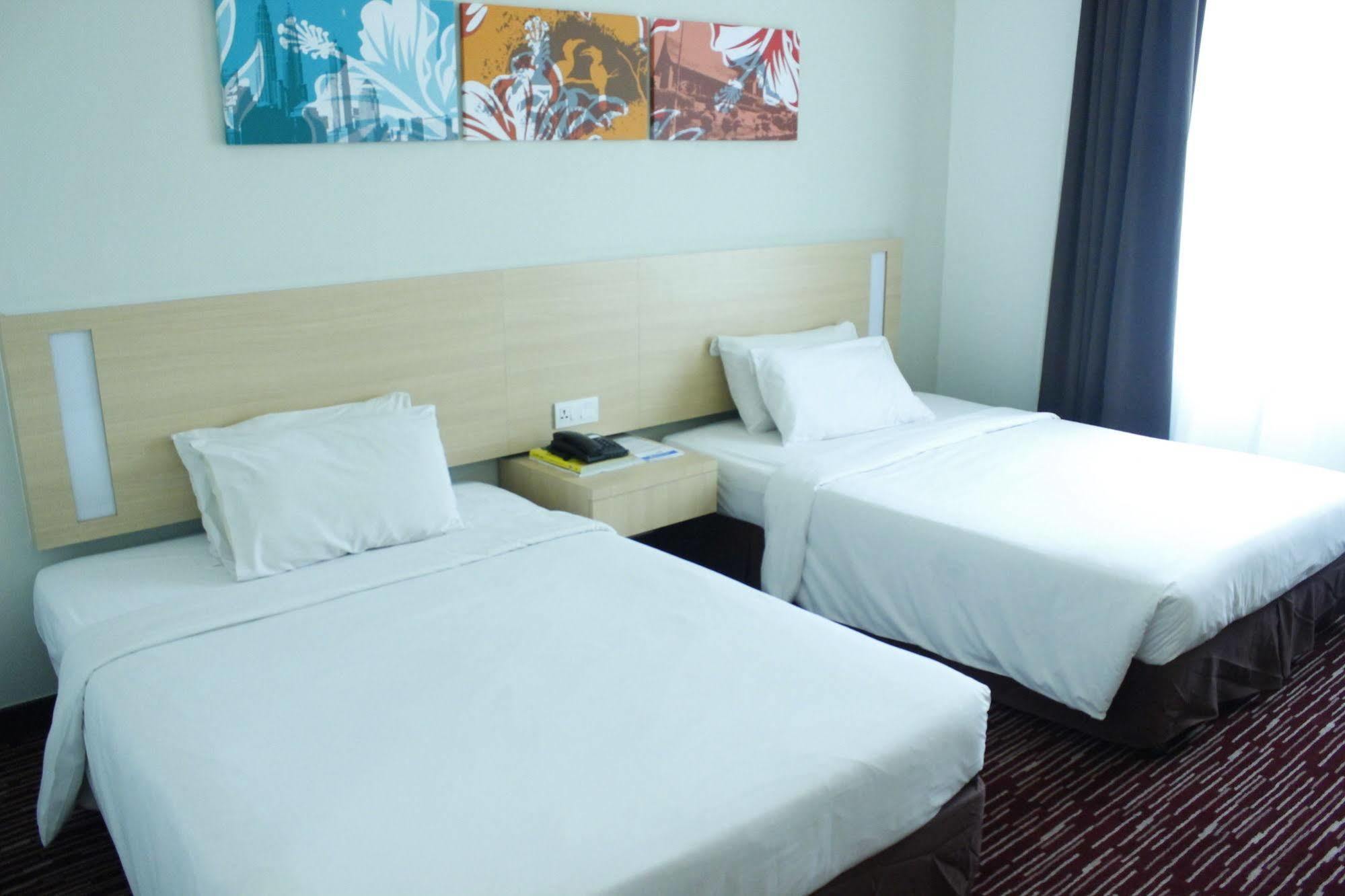 Prescott Hotel Kuala Lumpur Medan Tuanku Екстер'єр фото