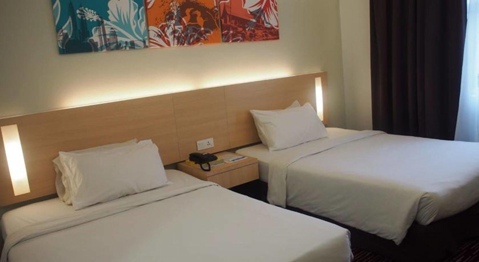 Prescott Hotel Kuala Lumpur Medan Tuanku Екстер'єр фото