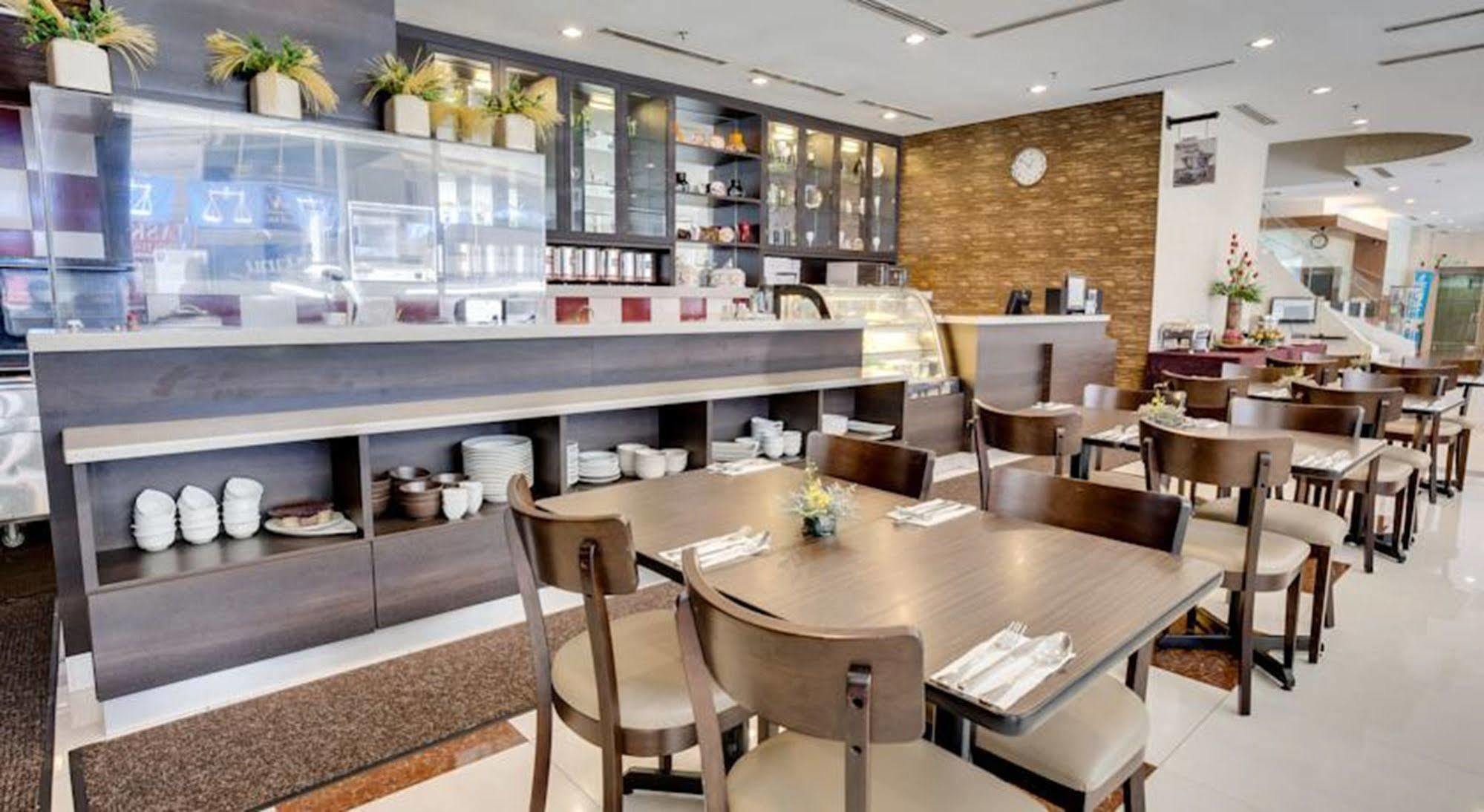 Prescott Hotel Kuala Lumpur Medan Tuanku Екстер'єр фото