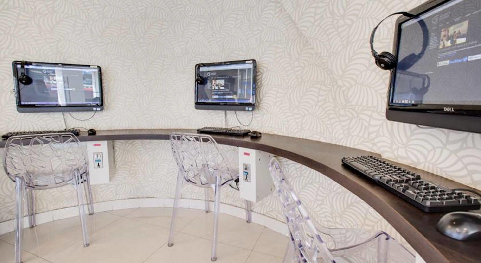 Prescott Hotel Kuala Lumpur Medan Tuanku Екстер'єр фото